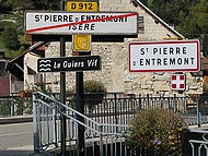 St Pierre d'Entremont, entre Savoie et Dauphiné.