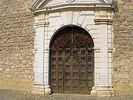 Château de Virieu, la porte d'honneur